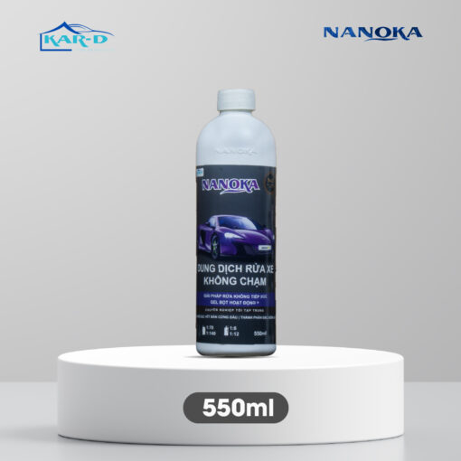 Dung dịch rửa xe không chạm Nanoka 550ml